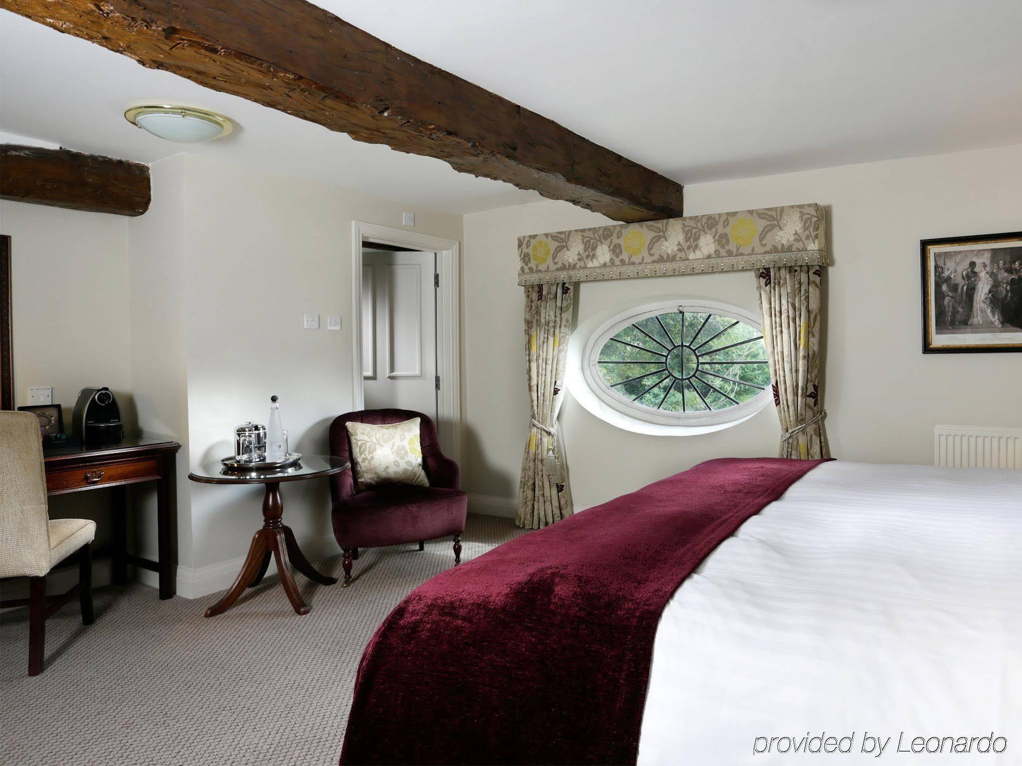 Macdonald Alveston Manor Hotel & Spa Stratford-upon-Avon Exterior foto