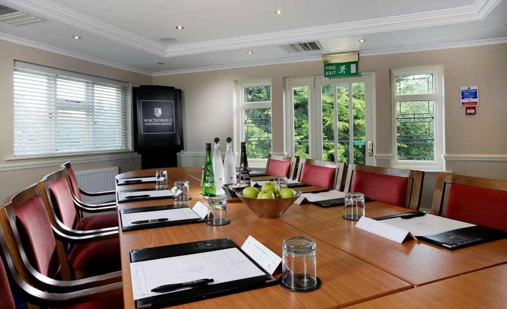 Macdonald Alveston Manor Hotel & Spa Stratford-upon-Avon Instalações foto