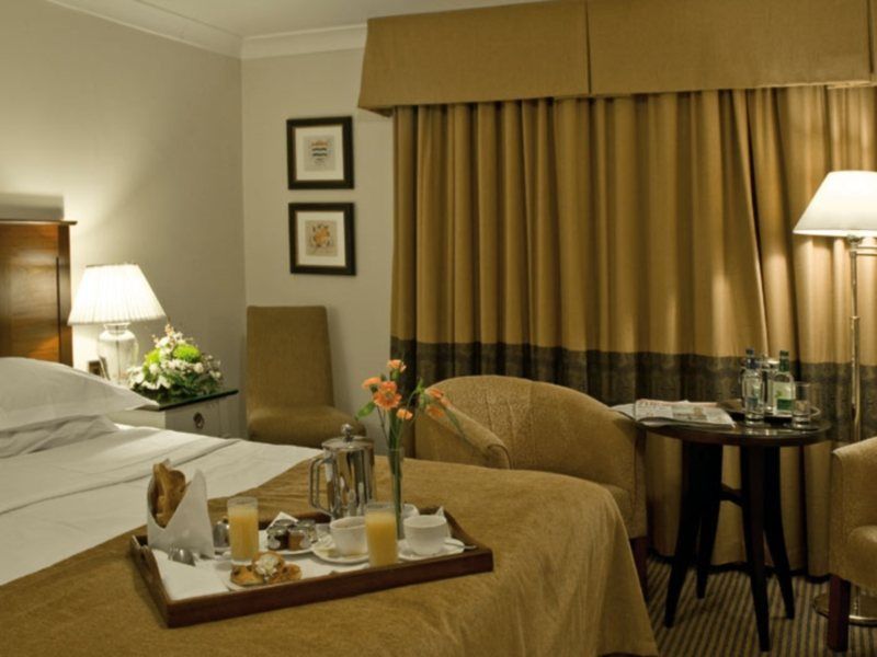 Macdonald Alveston Manor Hotel & Spa Stratford-upon-Avon Exterior foto