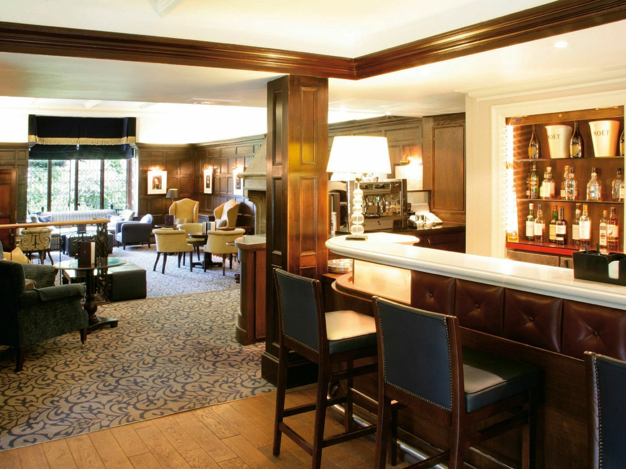 Macdonald Alveston Manor Hotel & Spa Stratford-upon-Avon Exterior foto